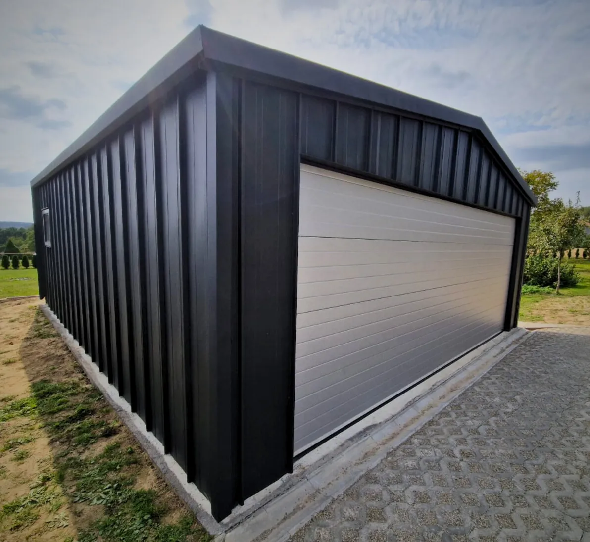 garaz_dwustanowiskowy_7x6m