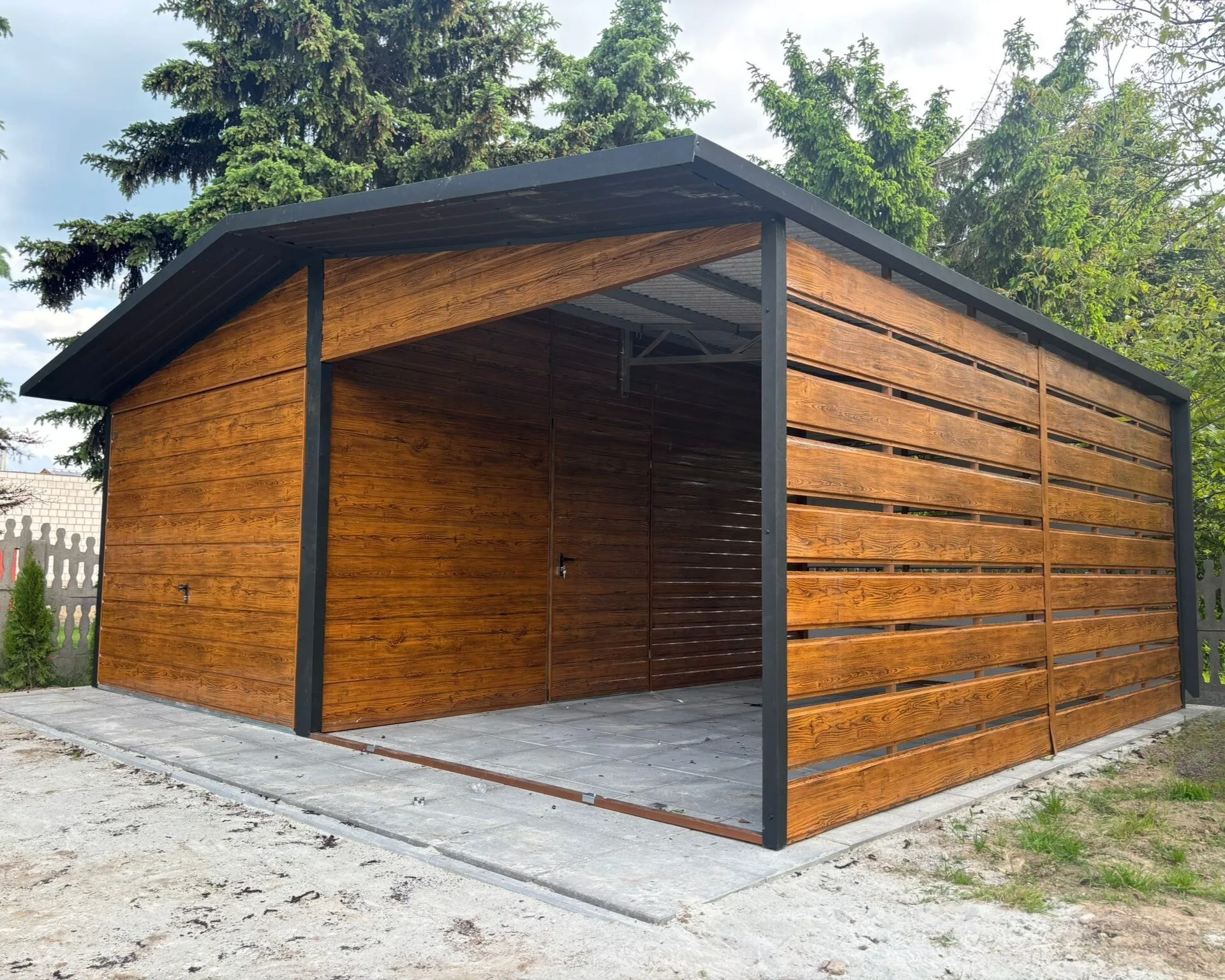 garaz_blaszany_zwiata_6x5m